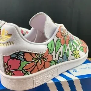 Adidas stan smith pink floral deals